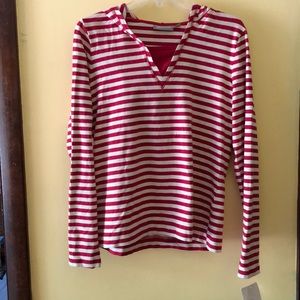 NWT.  Women’s Croft & Barrow hoodie